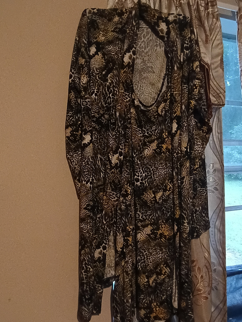 Women’s Black & Brown Animal Print Lightweight Gown And Robe